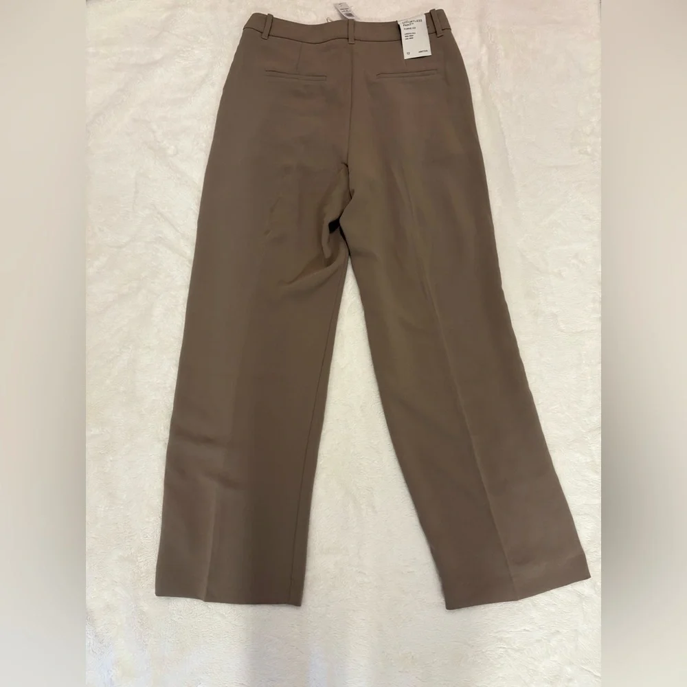 NWT Aritzia The Effortless Pant -High-Wasted,Wide-Leg Japanese Crepe Trousers - Picture 7 of 16